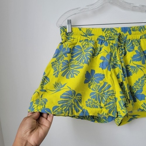 STYLE & CO Mid Rise Tie Waist Yellow Breeze Shorts Size Small - photo 3