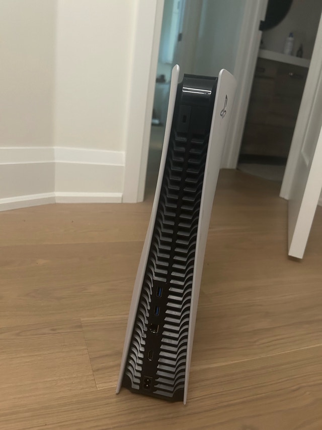 Sony PlayStation 5 Slim - photo 3