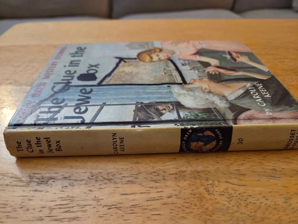 Nancy Drew: The Clue in the Jewel Box 1943 Hardcover - photo 4