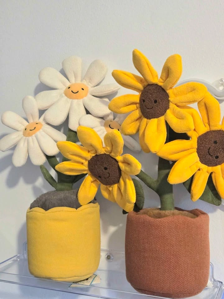 Jellycat Flower Bundle 🌸🌻🌿 - photo 3