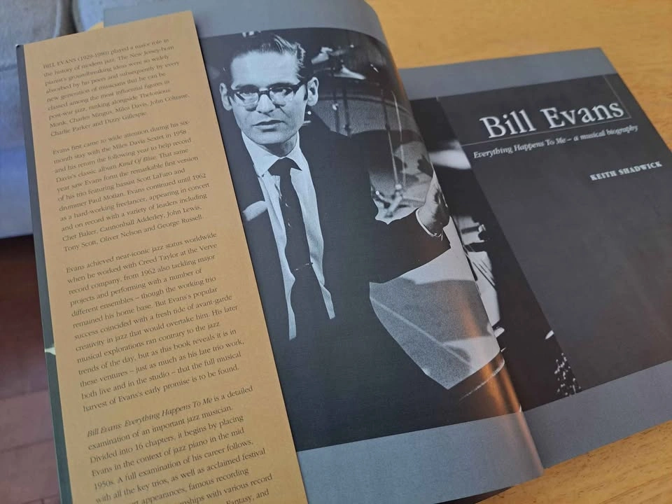 Jazz Biographies: Oscar Peterson, John Coltrane, Bill Evans - photo 3