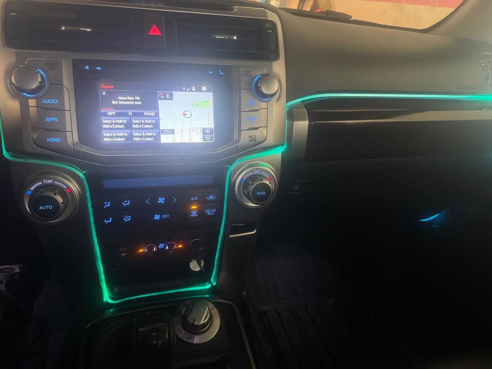 2015 Toyota 4Runner - photo 4
