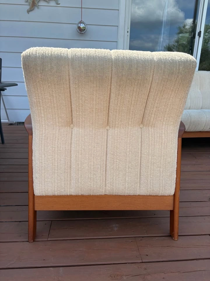 Mid-Century Modern Sofa and Chair Set - photo 5