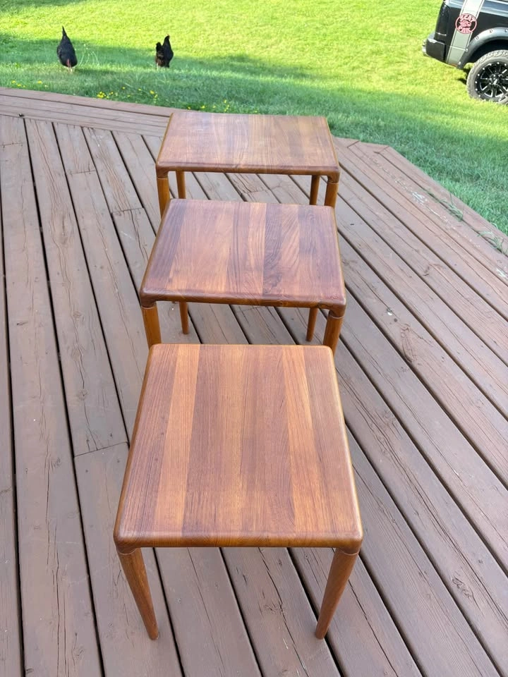 1960s Scandinavian modern nesting tables - photo 4
