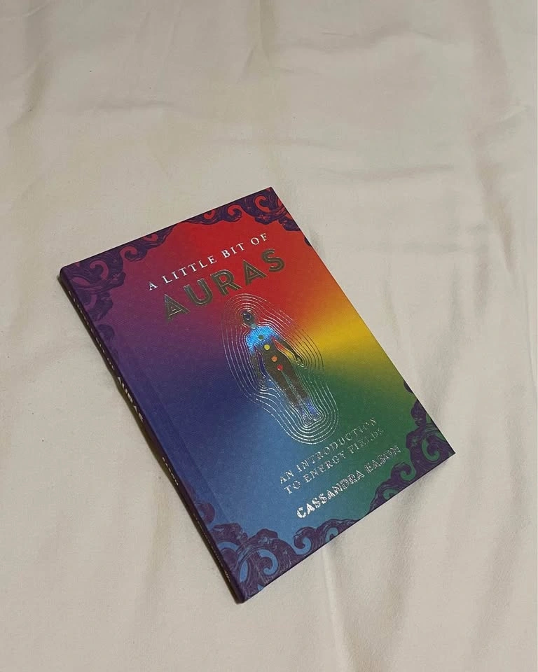 Astrology, Auras, Chakras, Numerology Books - Set of 4 - photo 3