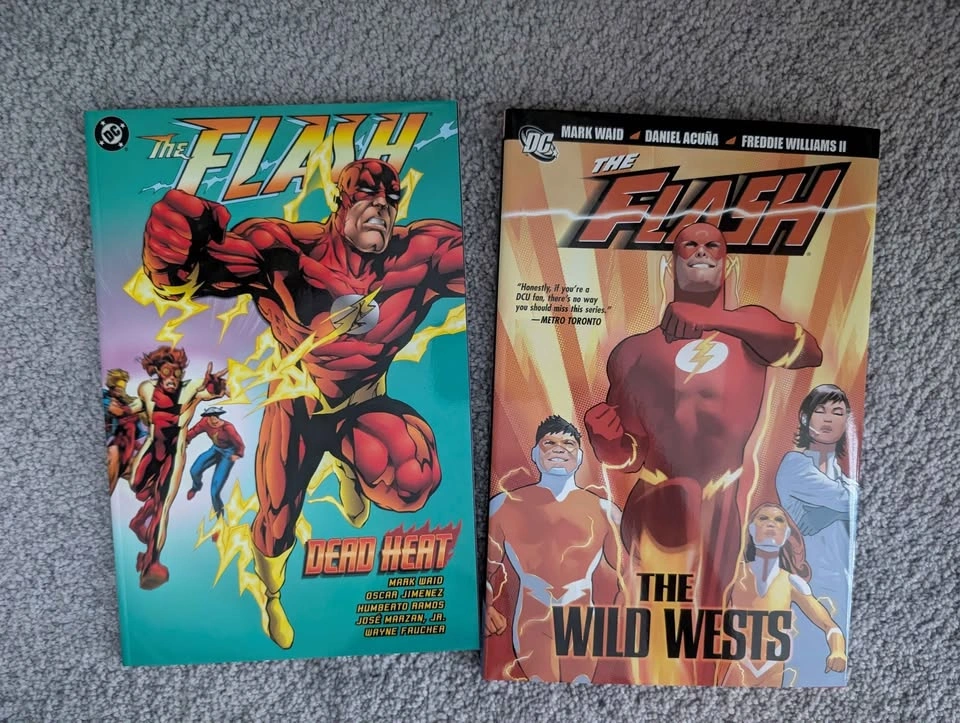 Nightwing & Flash Comic Trades (Out of Print) - photo 2