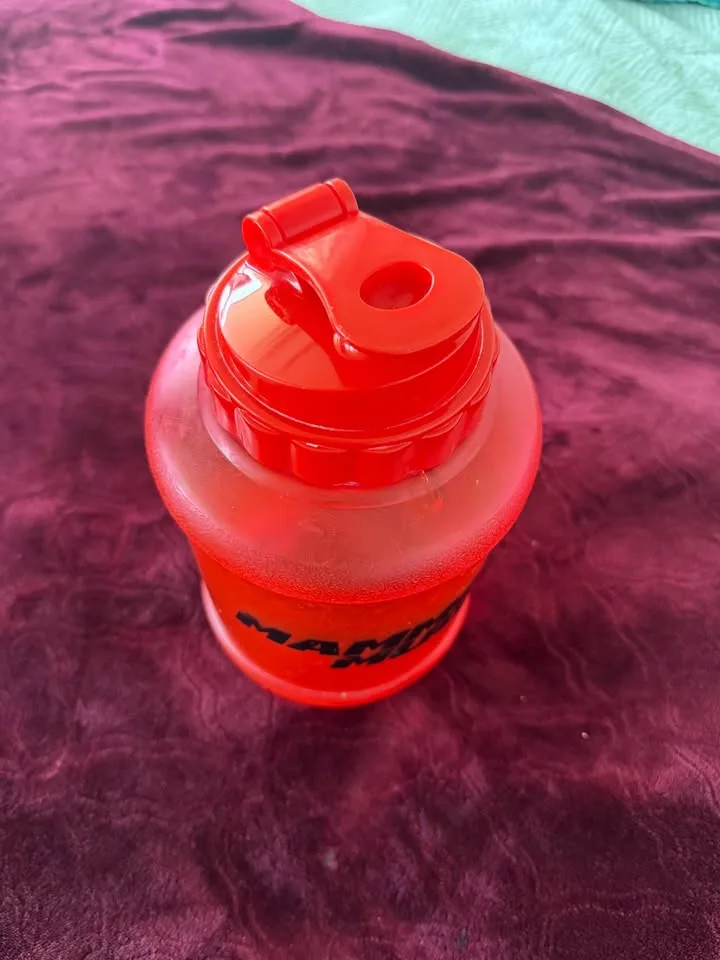 Mamoth Mug - Red Translucent image indicator(2)