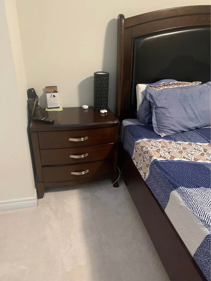 King Size Bed with Mattress - photo 3