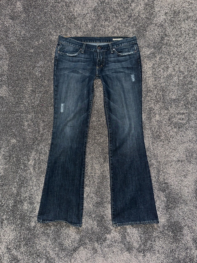 chip pepper low rise bootcut jeans size 31W