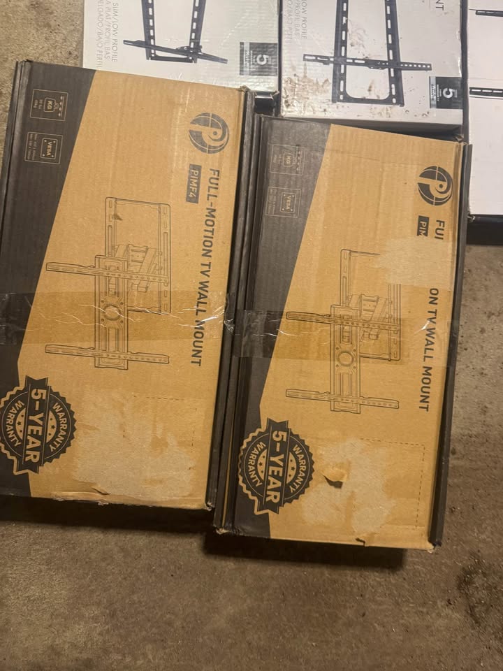 Full- Motion T.V Wall Mount for sale! 32-65 inches TV - photo 2