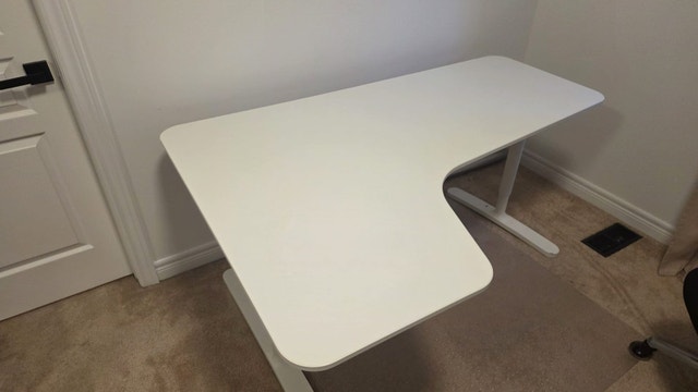 IKEA Bekant L-Shaped Desk - photo 5