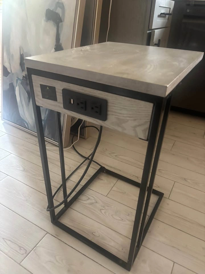 Side table - photo 2