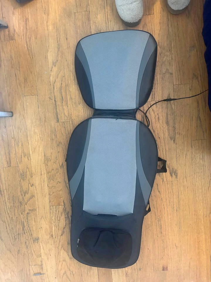 Massage chair pad