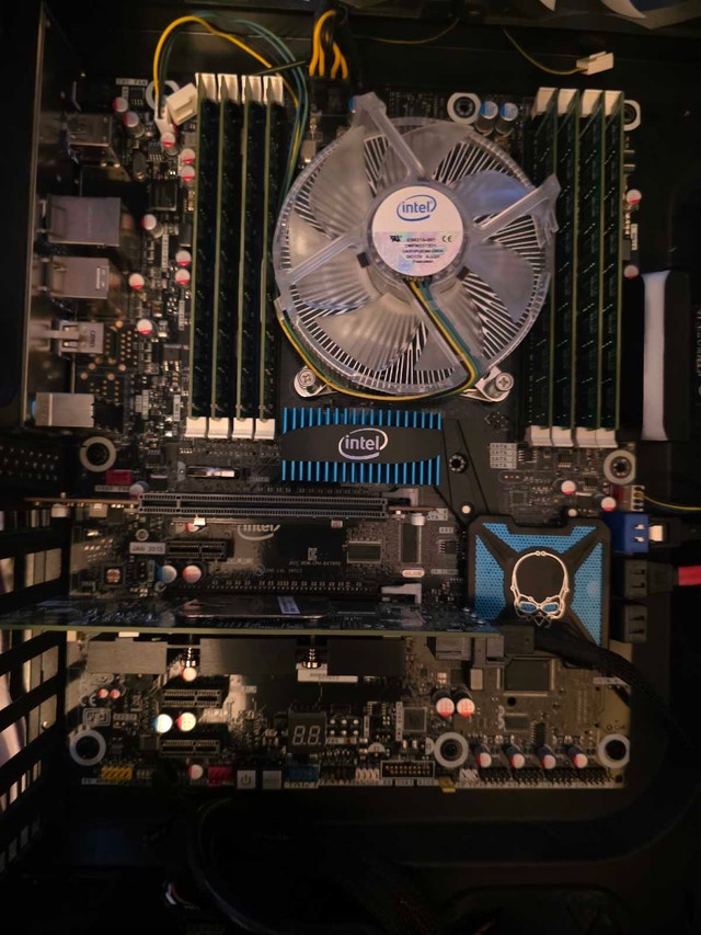 Intel DX79TO Motherboard with i7-3820 and 32GB RAM