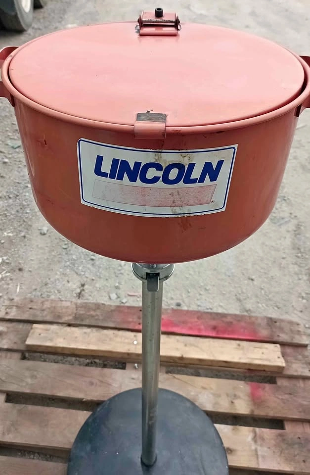 Lincoln Model 3605 Portable Waste Oil Drain