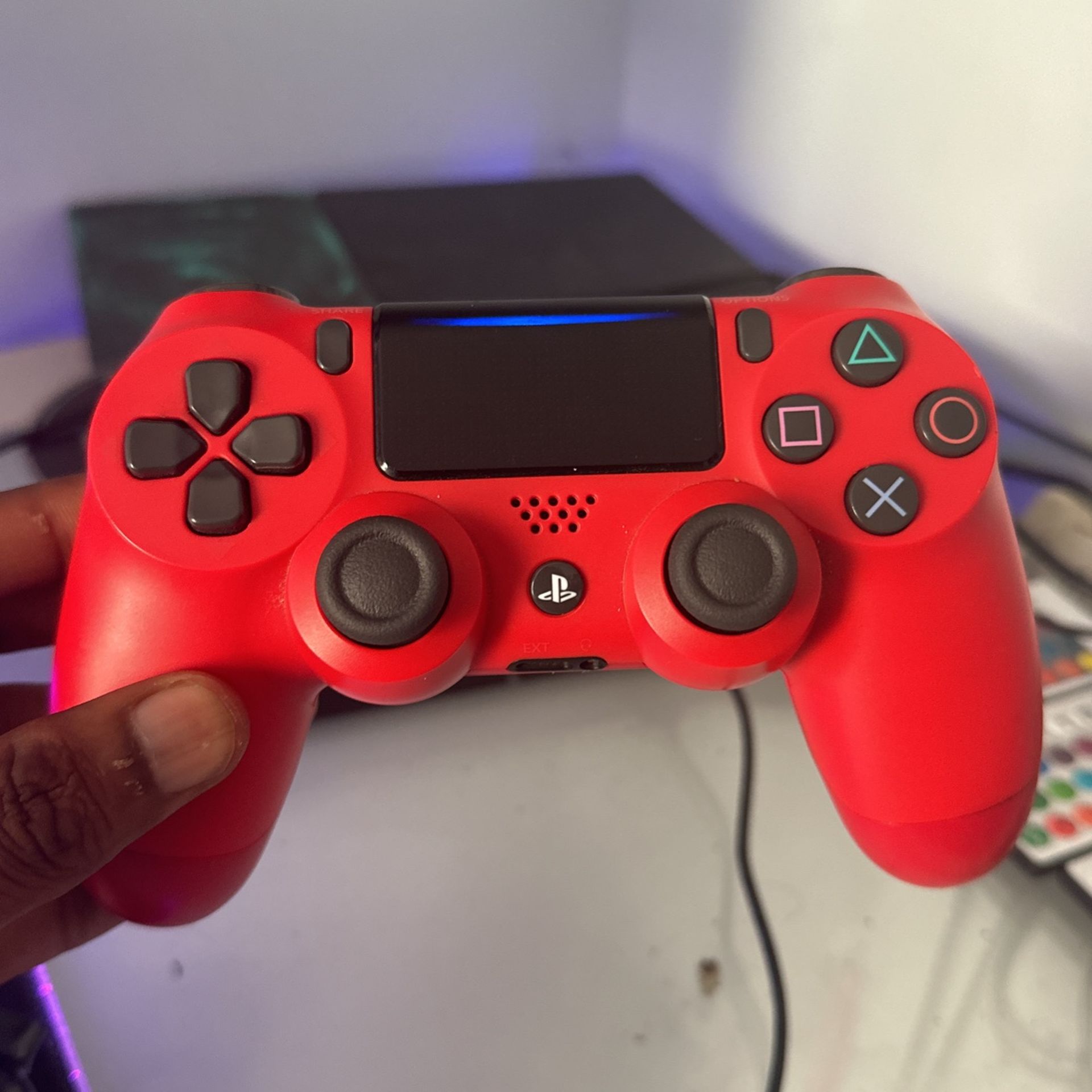 PS4 + 2 C.O.D GAMES - photo 4