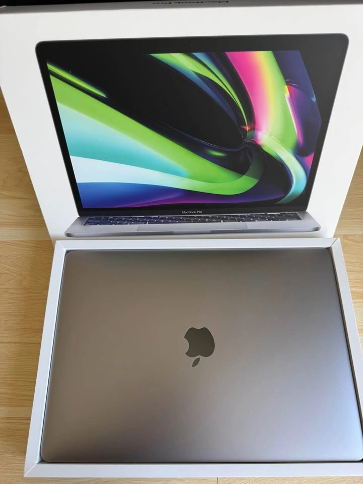 Apple MacBook Pro M1 13-inch 2020 - photo 4