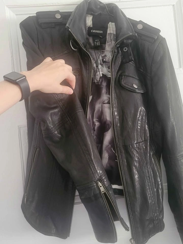 Danier Leather Jacket - photo 2