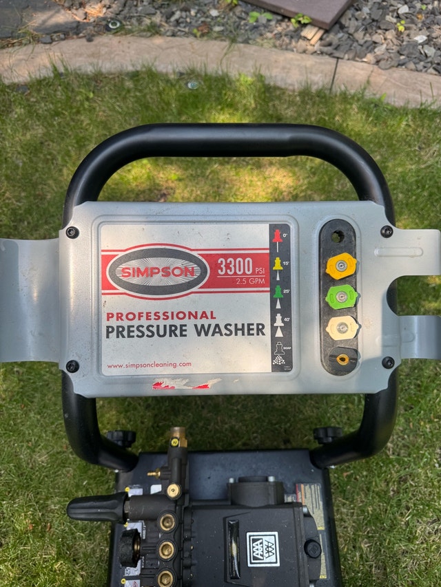 Simpson Professional Pressure Washer 3300 PSI - photo 4