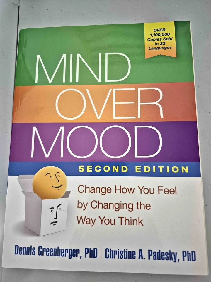 Mind Over Mood, Second Edition by Dennis Greenberger