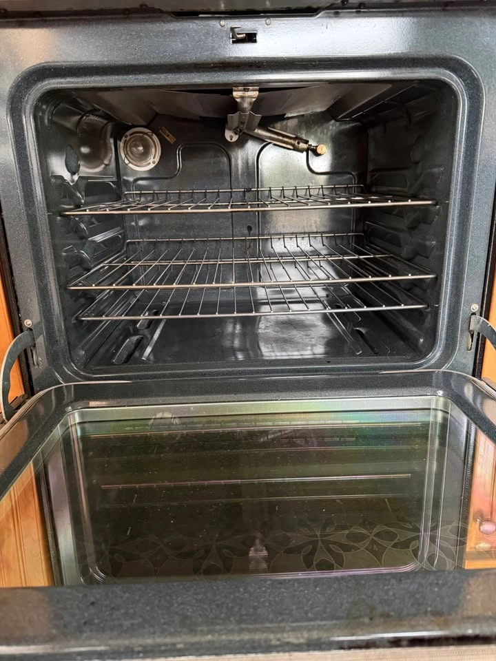 GE Profile Stainless Steel Gas Range and Oven - photo 2