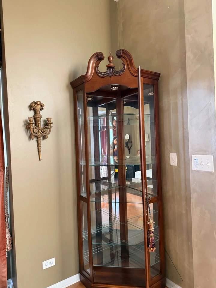 Lighted Corner Curio / Display Cabinet – Cherry Finish, Traditio - photo 2