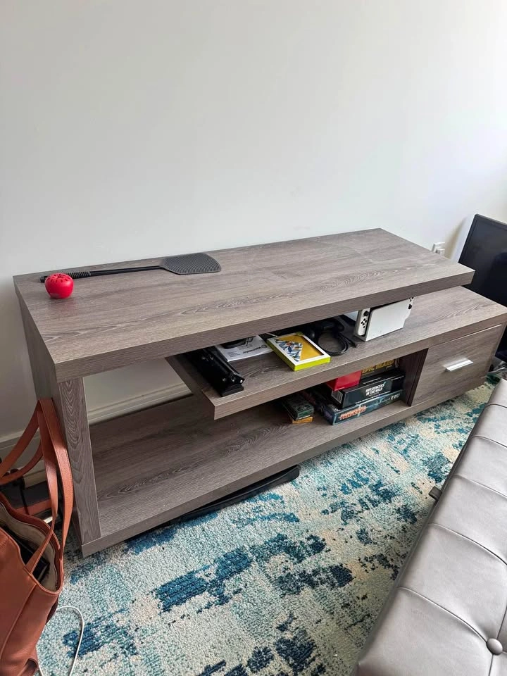 Console table