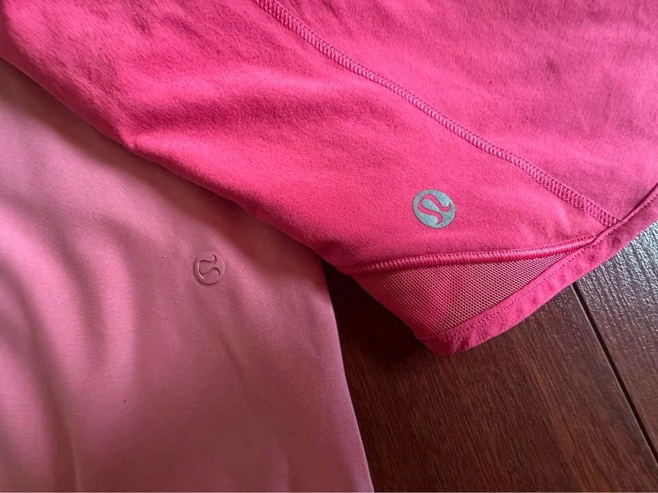 Lululemon Hotty Hot shorts size 2 and Crop Top - photo 2