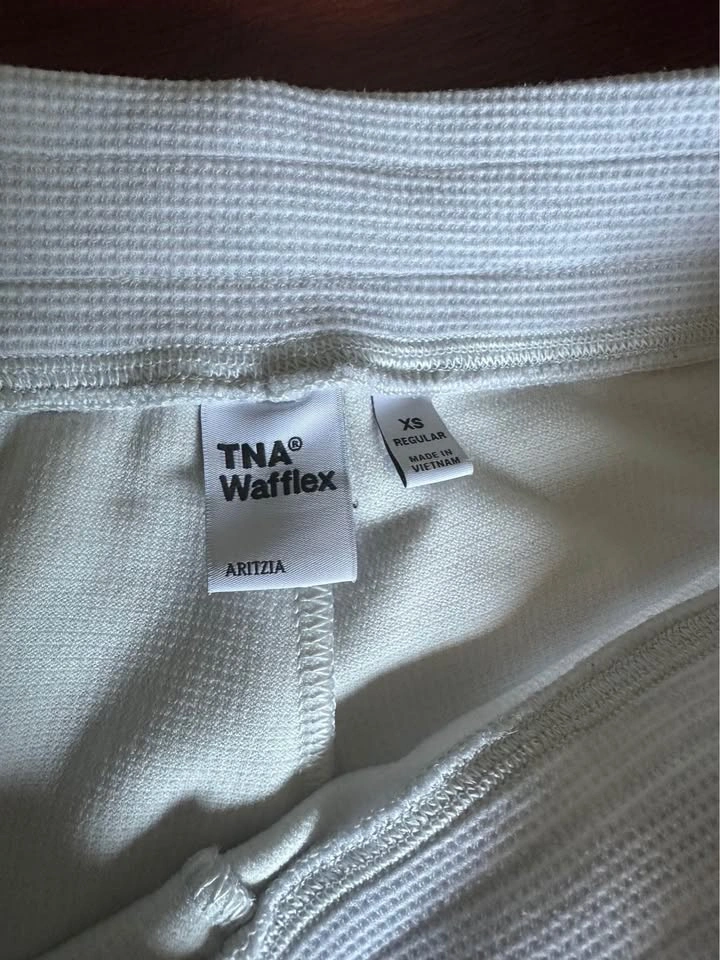 TNA Aritzia Wafflex Attune Pant Size XS - photo 2