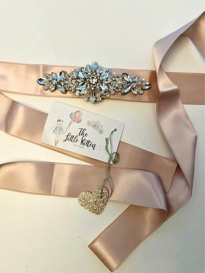 Flower girl, lace dress, size 7/8 and 10/12 Jewel Satin sash