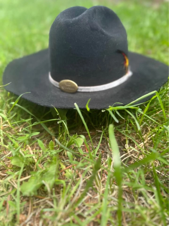 Cowboy hats - photo 2