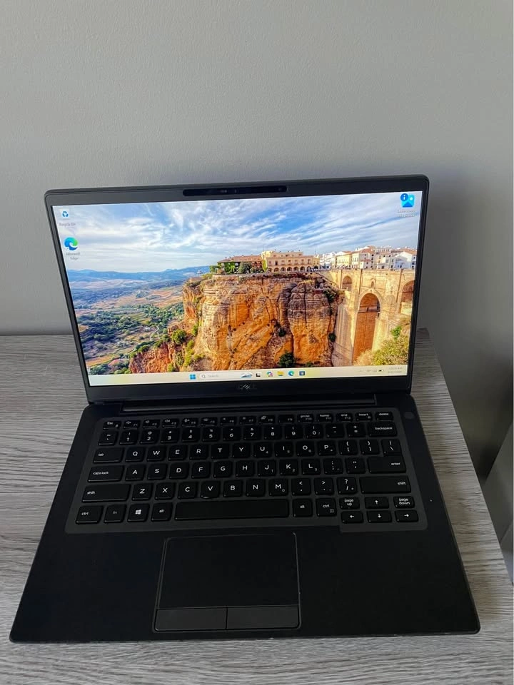 Business Grade Dell Latitude 7400 • Intel i5-8th Gen • 16GB RAM/ - photo 4