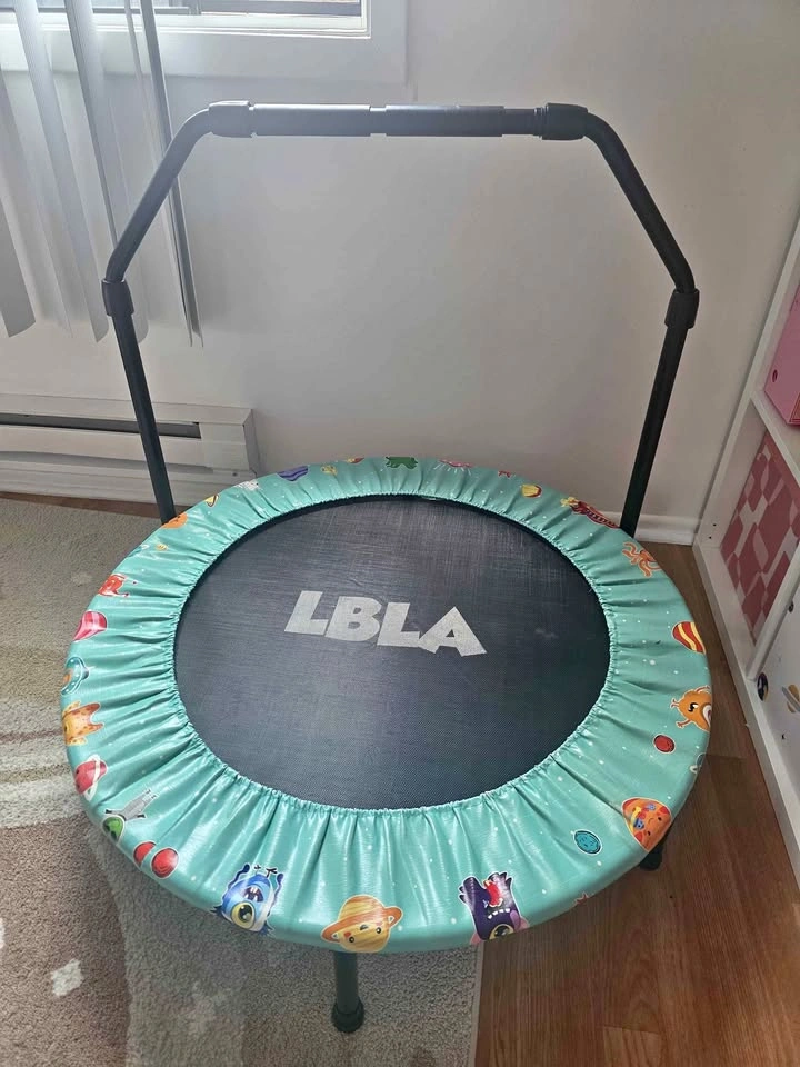 Trampoline