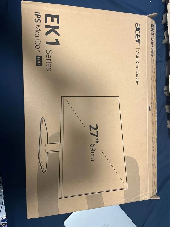 Acer 27-inch monitor - photo 2