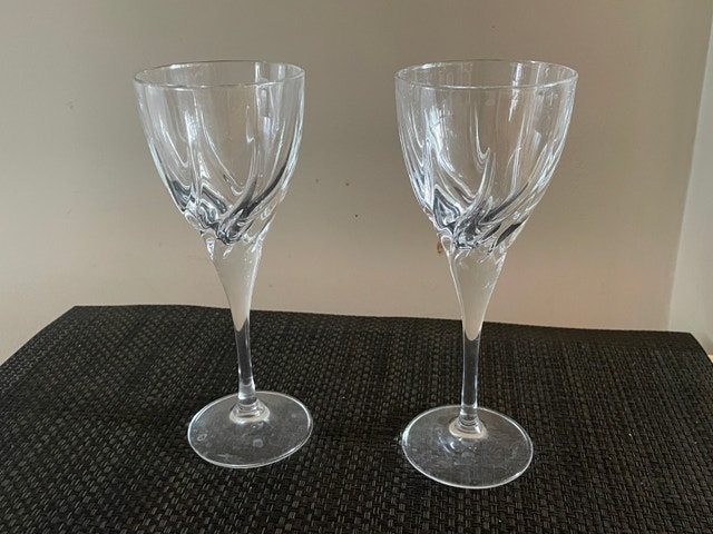 Set of 2 Royal Crystal Rock (RCR) Wine/Water Goblets - photo 2