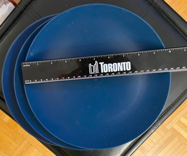 Set of 3 IKEA FÄRGRIK Dinner Plates