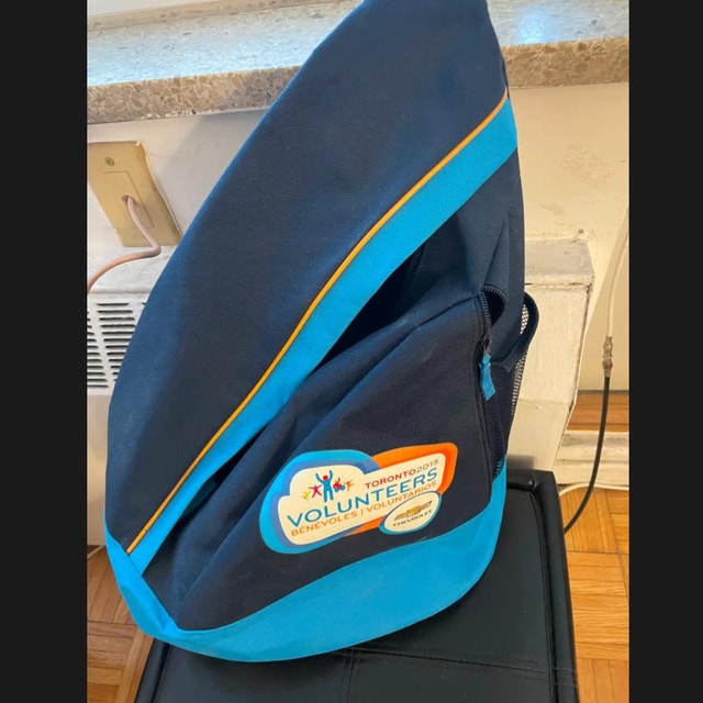 BUNDLE DEAL: 2 BACKPACKS - BRAND NEW 17" DAYPACK & TORONTO 2015 - photo 3