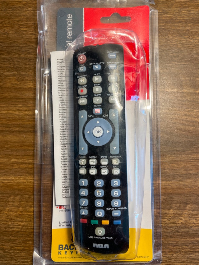 RCA 4-Device Universal Remote Control - LIKE NEW