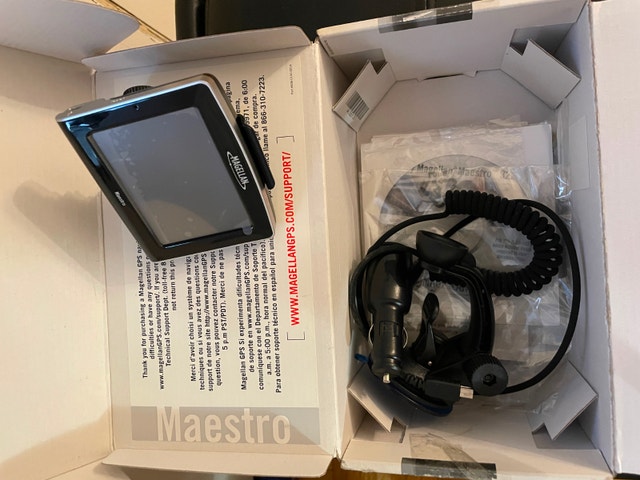 Magellan Maestro 3220 Portable Car GPS Navigation - photo 2