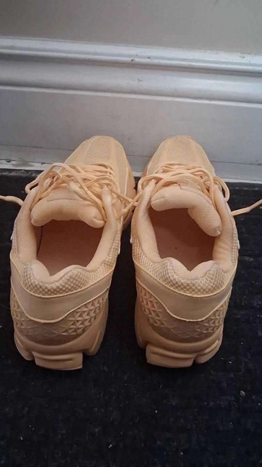Vomero 5 Size 9.5 - photo 3