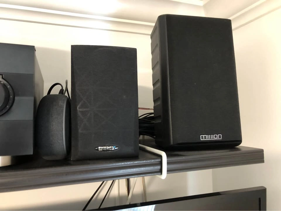 Yamaha RX-V493 AV Receiver with Mission and Energy Speakers - photo 4