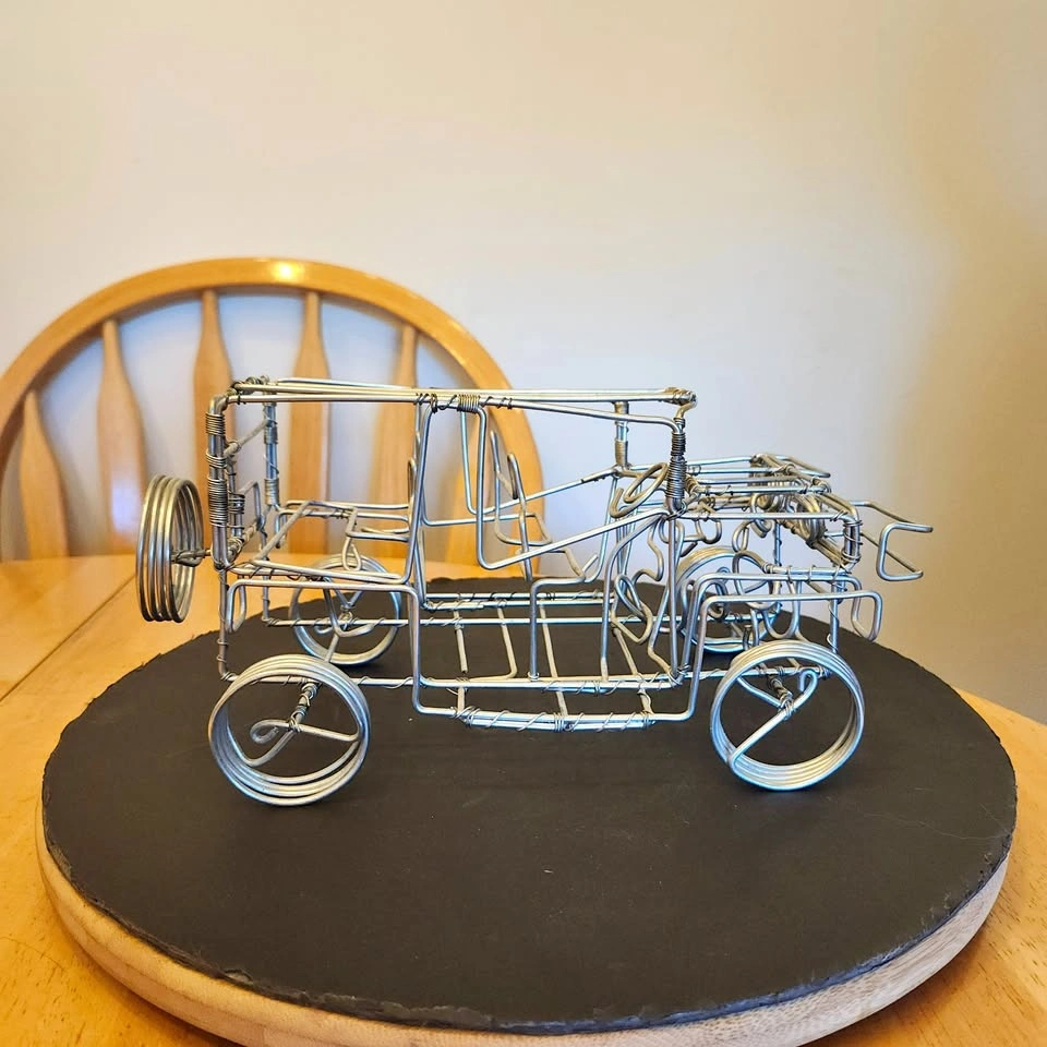 Hand Crafted Wire Land Rover, Jeep