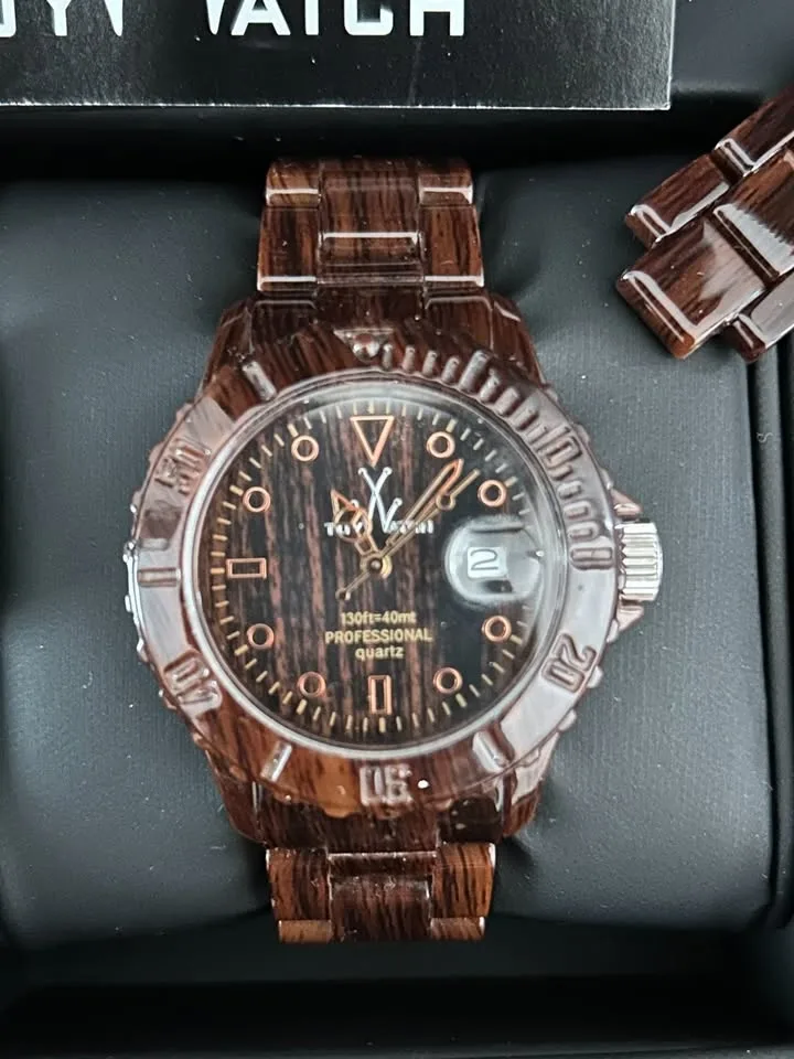 ToyWatch: Wood - photo 4
