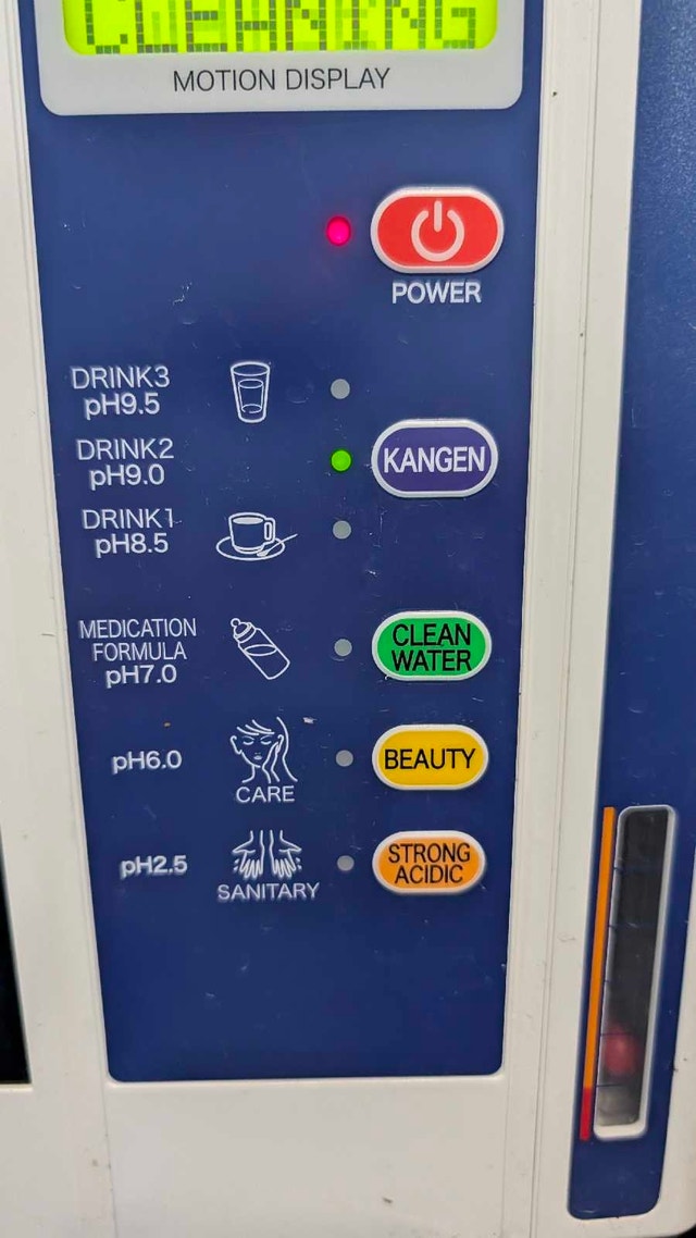 Enagic JRIV Kangen Water Machine - Barely Used + 1 New filter