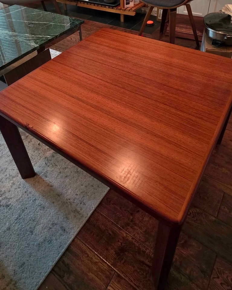 Glowing Danish/MCM solid rosewood table - photo 5