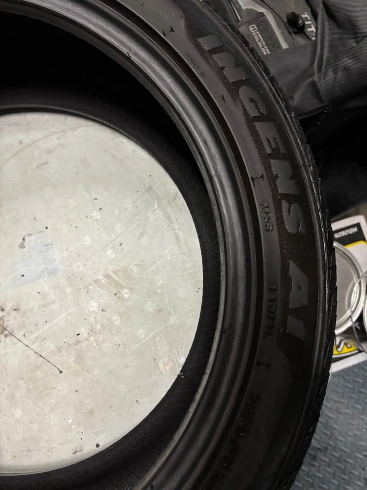 PAIR 215/45/zr17 tires - photo 5