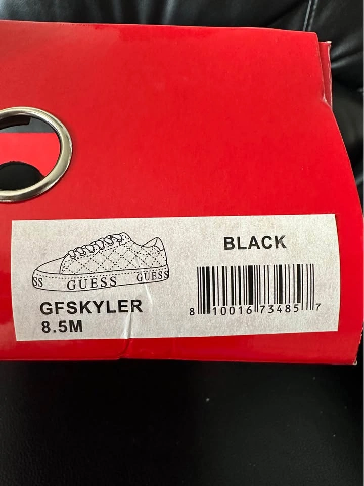 Guess Skyler Quilted Sneakers Size 8.5M - photo 2