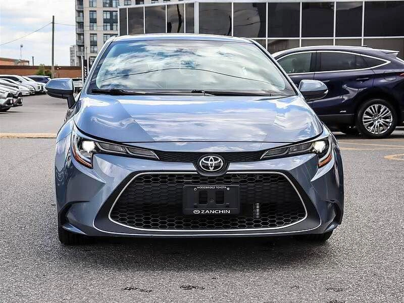 2022 Toyota Corolla XLE - photo 2