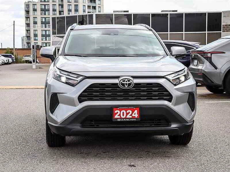 2024 Toyota RAV4 XLE - photo 2