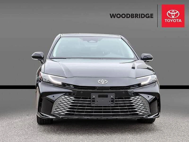 2025 Toyota Camry Hybrid XLE AWD - photo 2